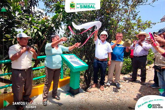 obra de inauguración trocha carrozable
