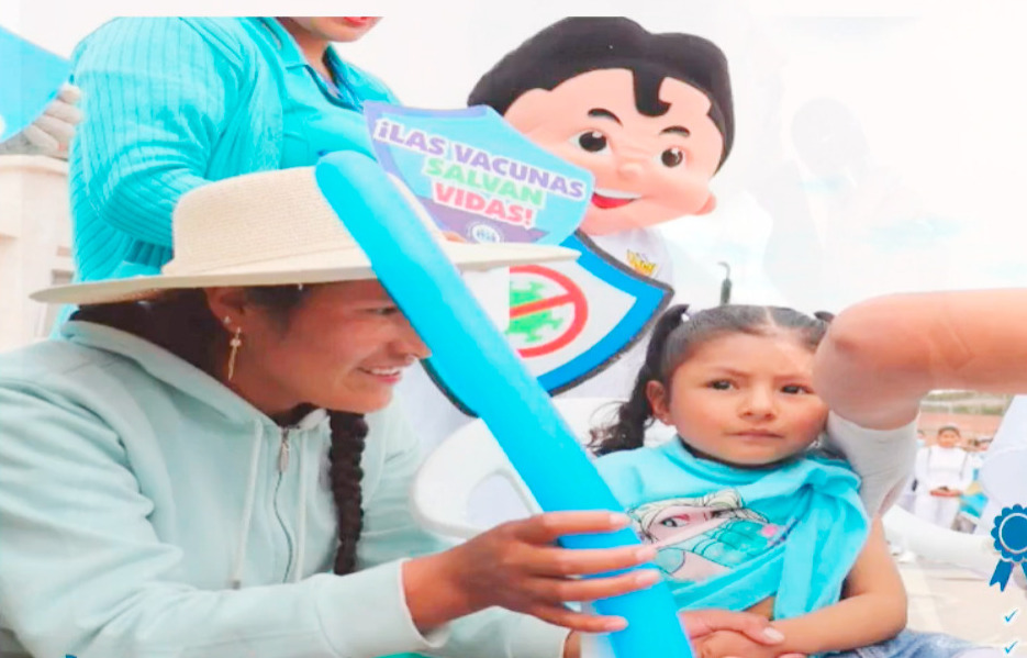 Gobernador regional informa avances del sector salud en II Audiencia Pública