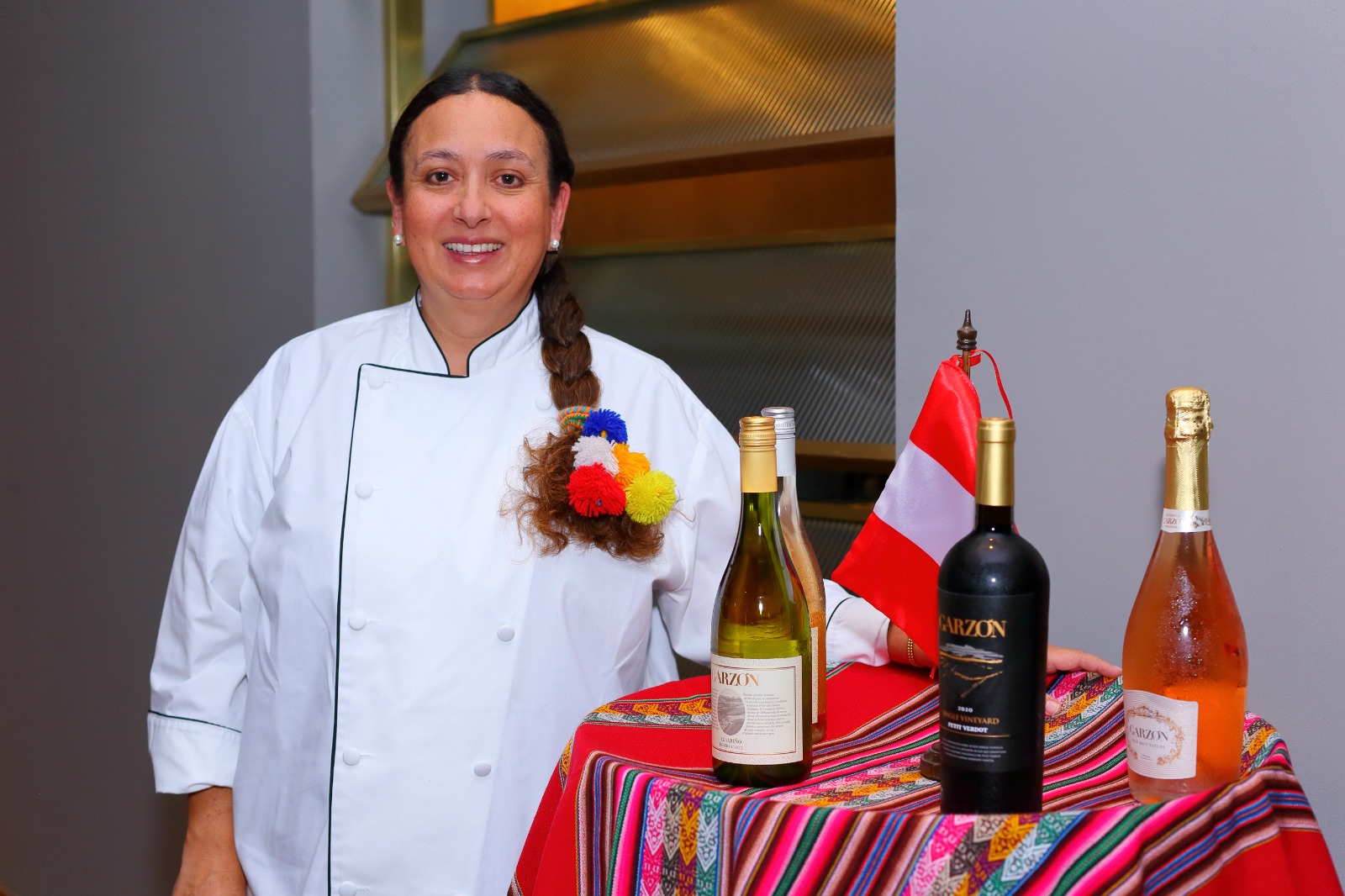 Embajada del Perú en Uruguay coorganiza la visita de la chef peruana Marilú Madueño a Montevideo
