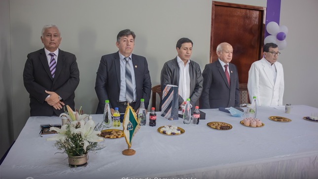 Ceremonia por el 23° aniversario de la Escuela Profesional de Medicina Humana