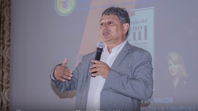 UNHEVAL impulsa el liderazgo en la educación superior con charla especializada