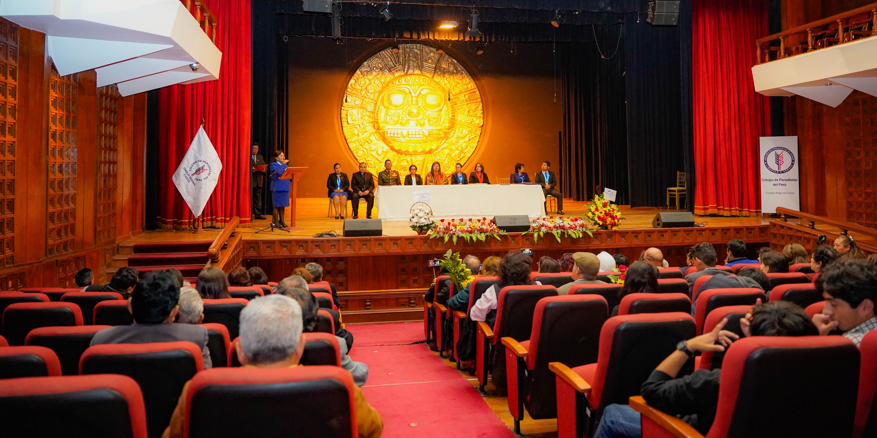 residenta de la Corte Superior de Justicia de Cusco, participó de la ceremonia por el “Día del Periodista Peruano”