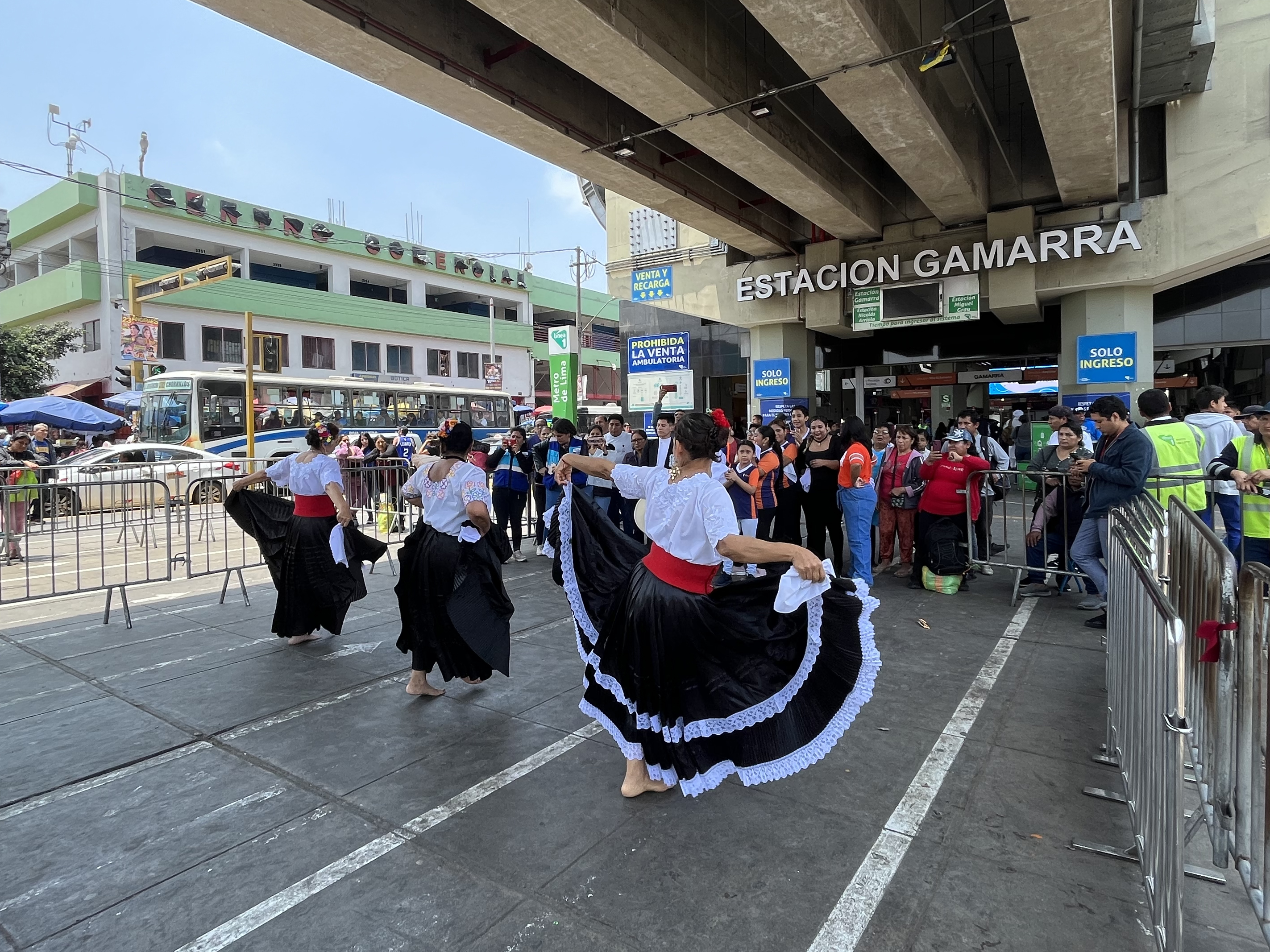 Ministerio de Cultura conmemora el Día de la Marinera con una “Marineratón” en su sede de San Borja