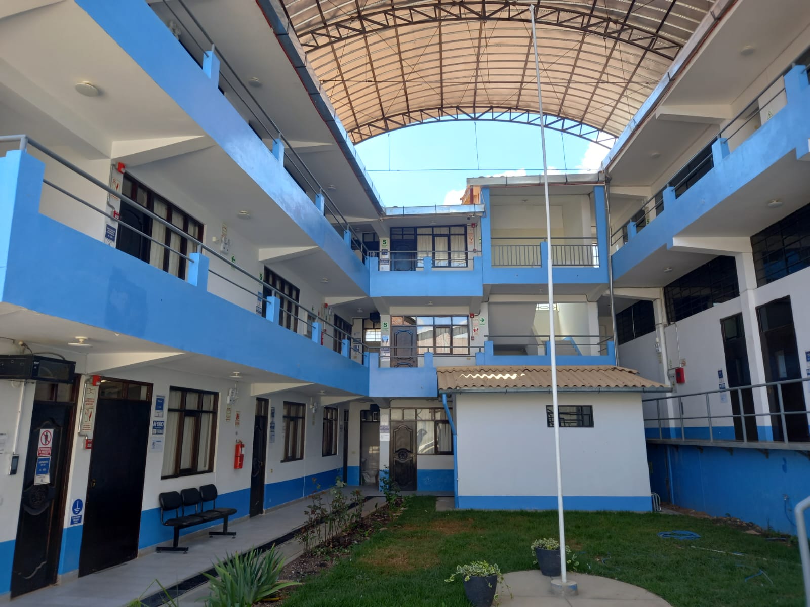 Universidad Nacional Ciro Alegría obtiene su licenciamiento institucional