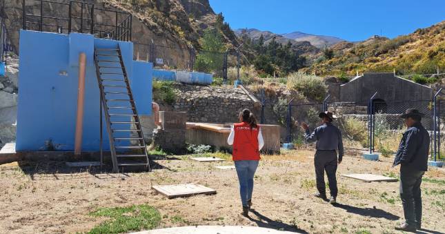 La Contraloría General advirtió que la falta de mantenimiento de la Planta de Tratamiento de Agua Residual (PTAR), ubicada en el Centro Poblado Challaguaya del distrito Ticaco en la provincia Tarata, pone en riesgo la inversión de S/ 2 038 517 en la infraestructura ejecutada en el período 2021, en el marco del decreto de urgencia para la reactivación económica durante la pandemia por Covid-19.