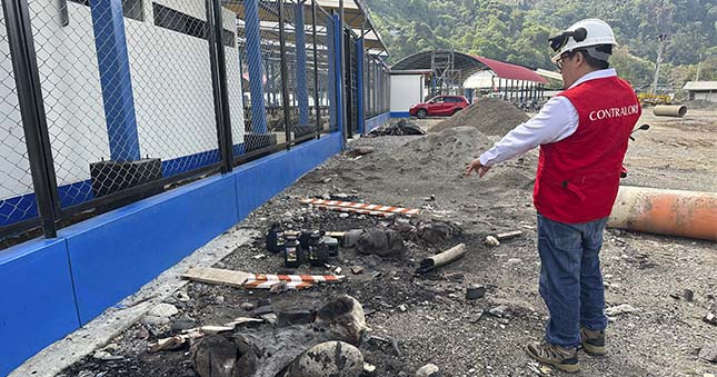 La Contraloría General de la República advirtió trabajos deficientes y sin cumplir las especificaciones técnicas en el mejoramiento de la playa de estacionamiento para la ciudad de Tingo María. Trabajos mal ejecutados podrían generar un perjuicio superior a S/ 151 mil en contra de la Municipalidad Provincial de Leoncio Prado.