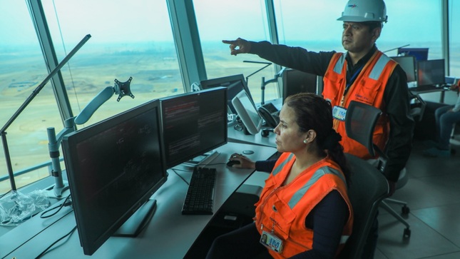 Con la beca se podrá llevar el Curso Básico de Controladores de Tránsito Aéreo, dictado por el Centro de Instrucción de Aviación Civil