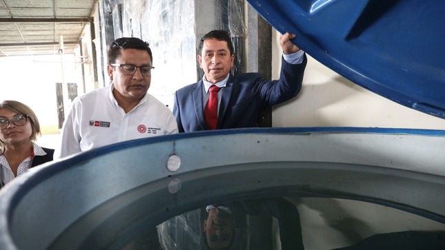 Congresista Idelso García destaca acciones realizadas por el Minsa para garantizar el abastecimiento de agua en los centros de salud 