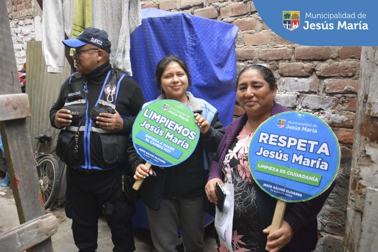 Los integrantes del programa 😎Jóvenes en Acción de nuestra municipalidad, participaron de una campaña médica gratuita en la Casa de la Juventud.
¡Tú también puedes ser parte! 💪🏼Únete al programa más cool de Jesús María llamando al ☎️ 6141212 anexo 3540 o escríbenos por ✅ WhatsApp https://wa.link/duujyp