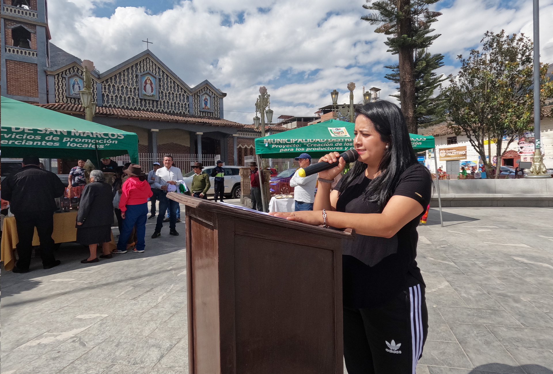 La Municipalidad de San Marcos recibió a la Caravana de doble tracción.