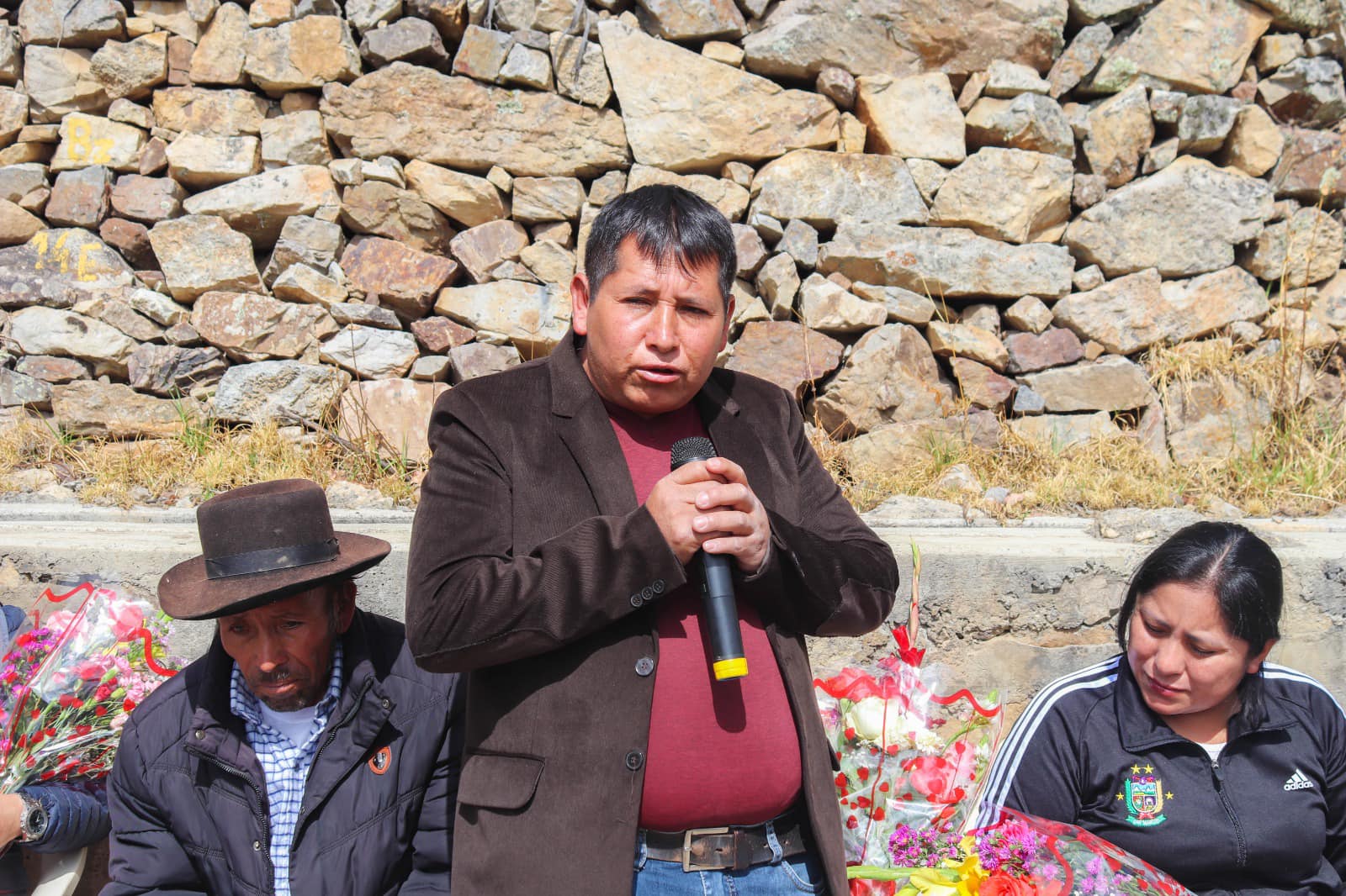 Inicia mejoramiento de transitabilidad desde curva de Magay hasta Ayajamanan en el caserío de Tupec.