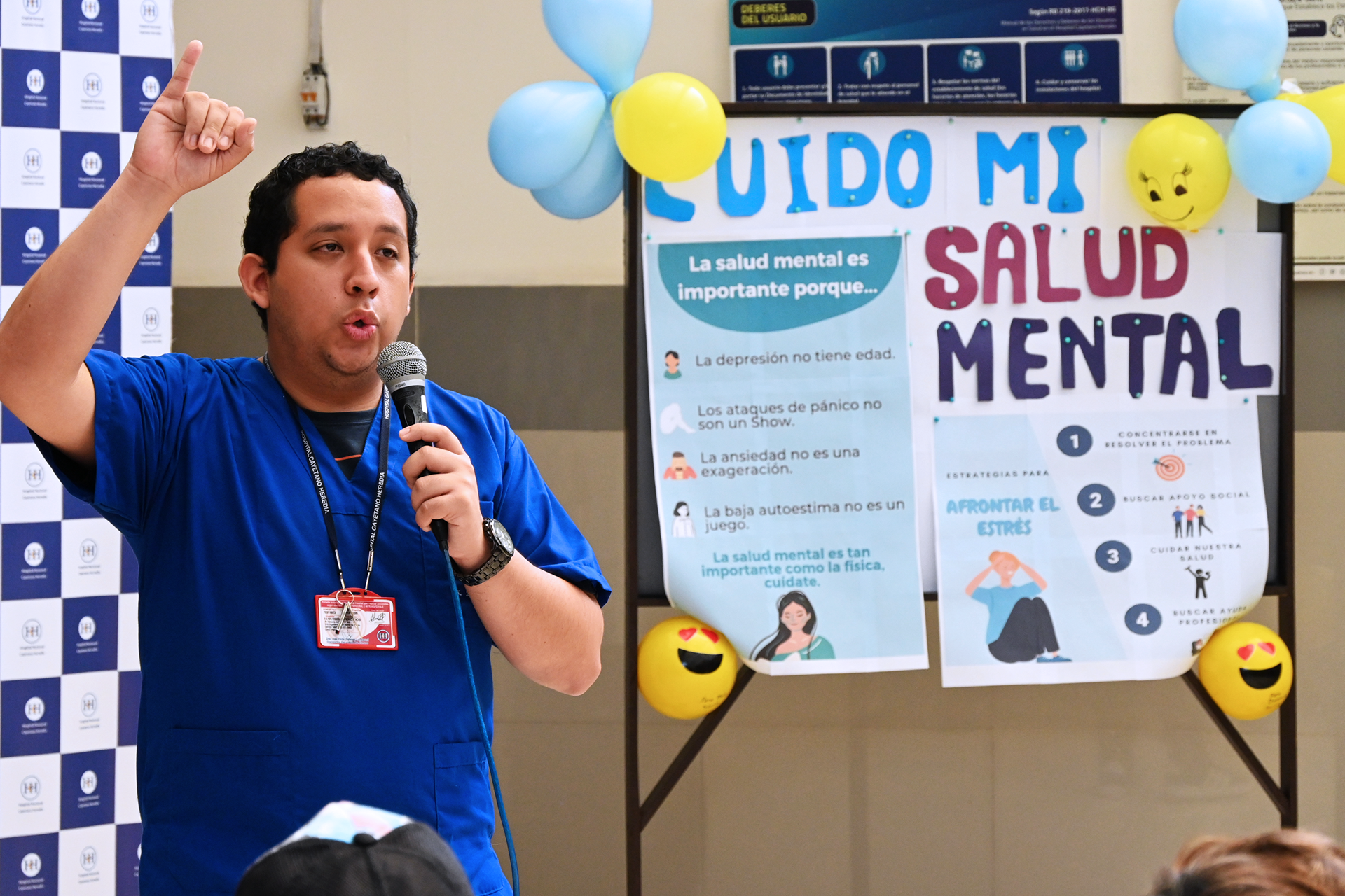 Charla en Consulta Externa