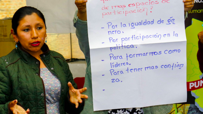 Con gran interés líderes femeninas participaron del I taller de capacitación mujeres empoderadas gestionando sus emociones
