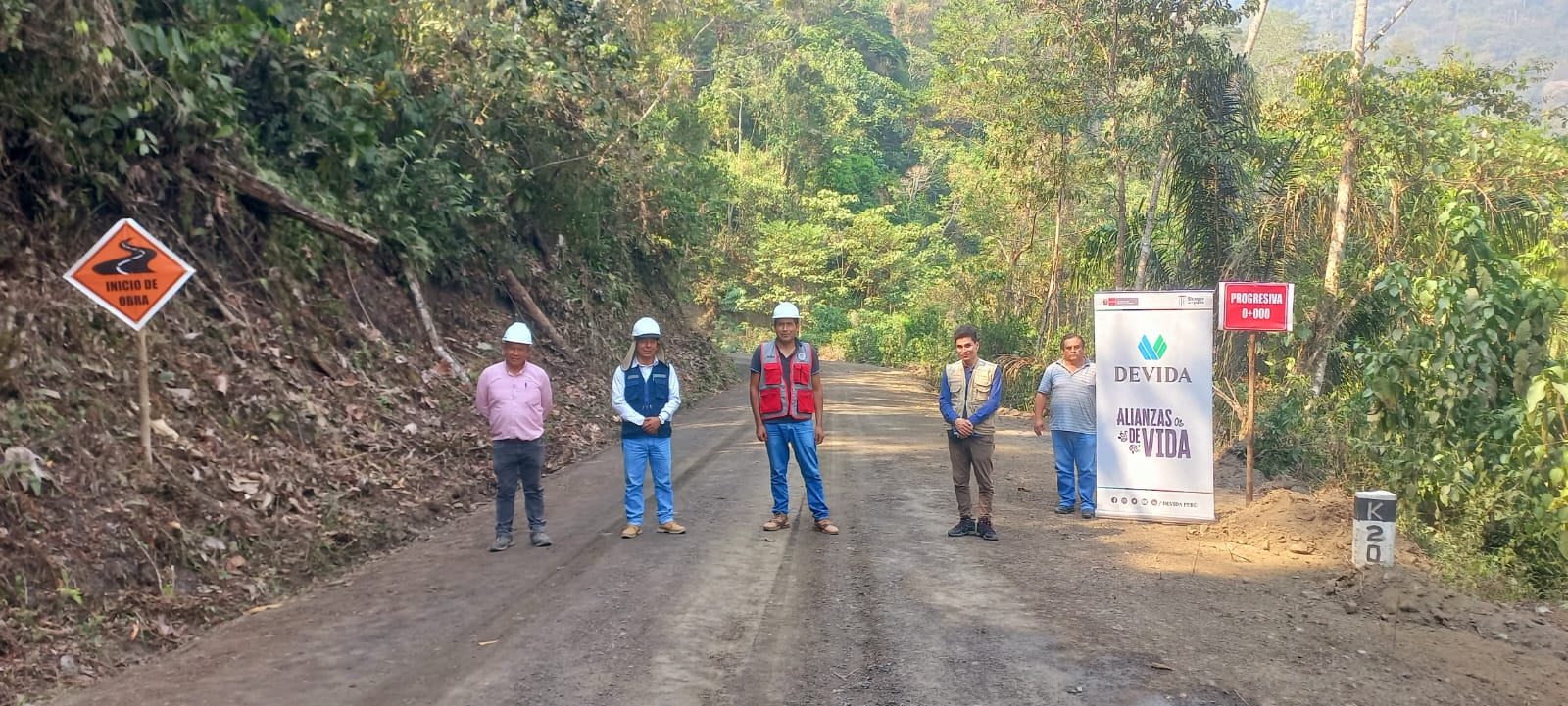 Camino vecinal de Villa Virgen presenta un avance físico de 85 %