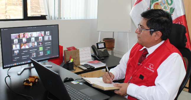 Los ciudadanos de la provincia de Yauyos podrán presentar sus alertas y denuncias sobre el presunto uso indebido de bienes y recursos del Estado durante la Audiencia Pública “La Contraloría te escucha” a realizarse de manera virtual el próximo jueves 12 de octubre a las 3 p.m. y las inscripciones se realizarán hasta el miércoles 11 de octubre.