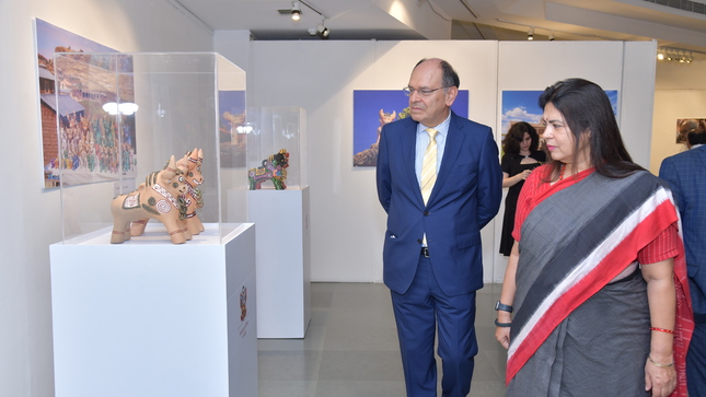 Embajada del Perú en India inaugura muestra de artesanía peruana “The Pucará Bull: Ambassador of the Peruvian Highlands”