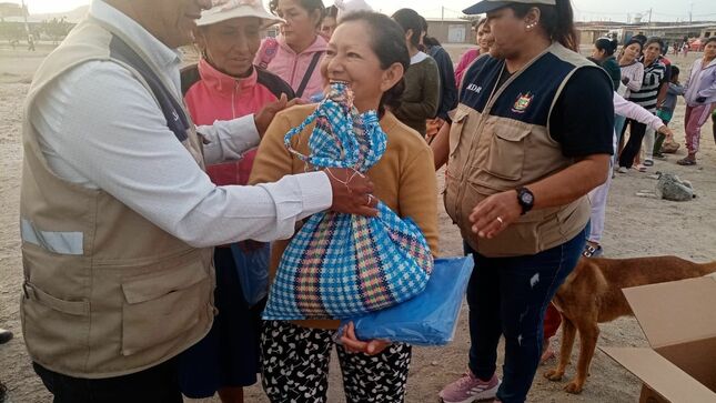 Con esta entrega, ya son más de 10 los sectores que han recibido el apoyo del municipio, que no descansará hasta cubrir todas las zonas afectadas por la lluvia. 