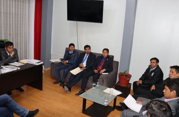 ALCALDE DE ANDRÉS AVELINO CÁCERES DORREGARAY, ING. EDWIN GAVILÁN LÓPEZ, SOSTUVO REUNIÓN PARA LA CONSTITUCIÓN DE LA MANCOMUNIDAD DE MUNICIPALIDADES DE HUAMANGA