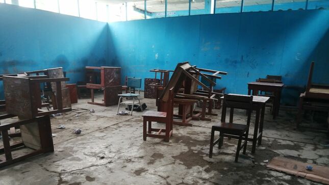 Infraestructura educativa en ruinas
