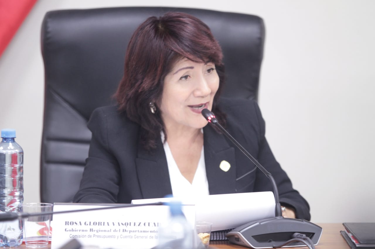Rosa Vásquez sustenta en el Congreso de la República el presupuesto asignado al Gore Lima para el 2024