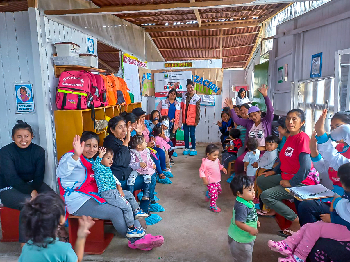 La actividad es parte de la estrategia "Ponte en Modo Niñez" y tuvo como objetivo principal concientizar a los padres sobre los derechos de los niños(as)