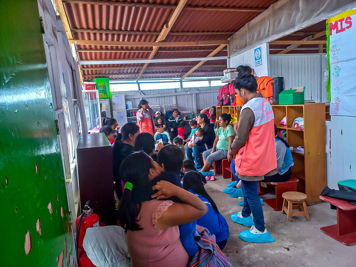 La actividad es parte de la estrategia "Ponte en Modo Niñez" y tuvo como objetivo principal concientizar a los padres sobre los derechos de los niños(as)