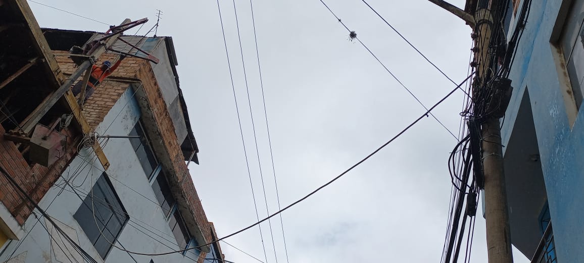 HUÁNUCO: Electrocentro advierte peligros por hurto de energía
