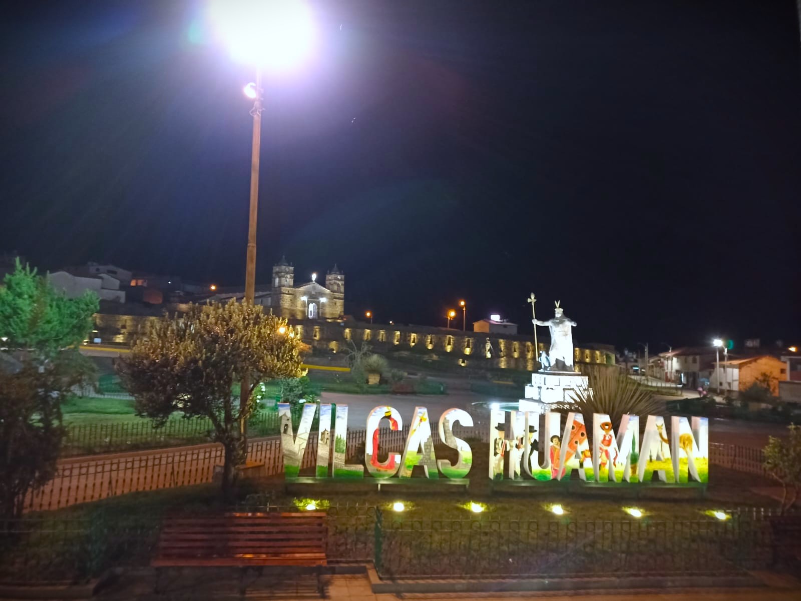 Ayacucho: Electrocentro contribuye con el turismo seguro con la mejora de luminarias LED en el santuario de Vilcashuamán