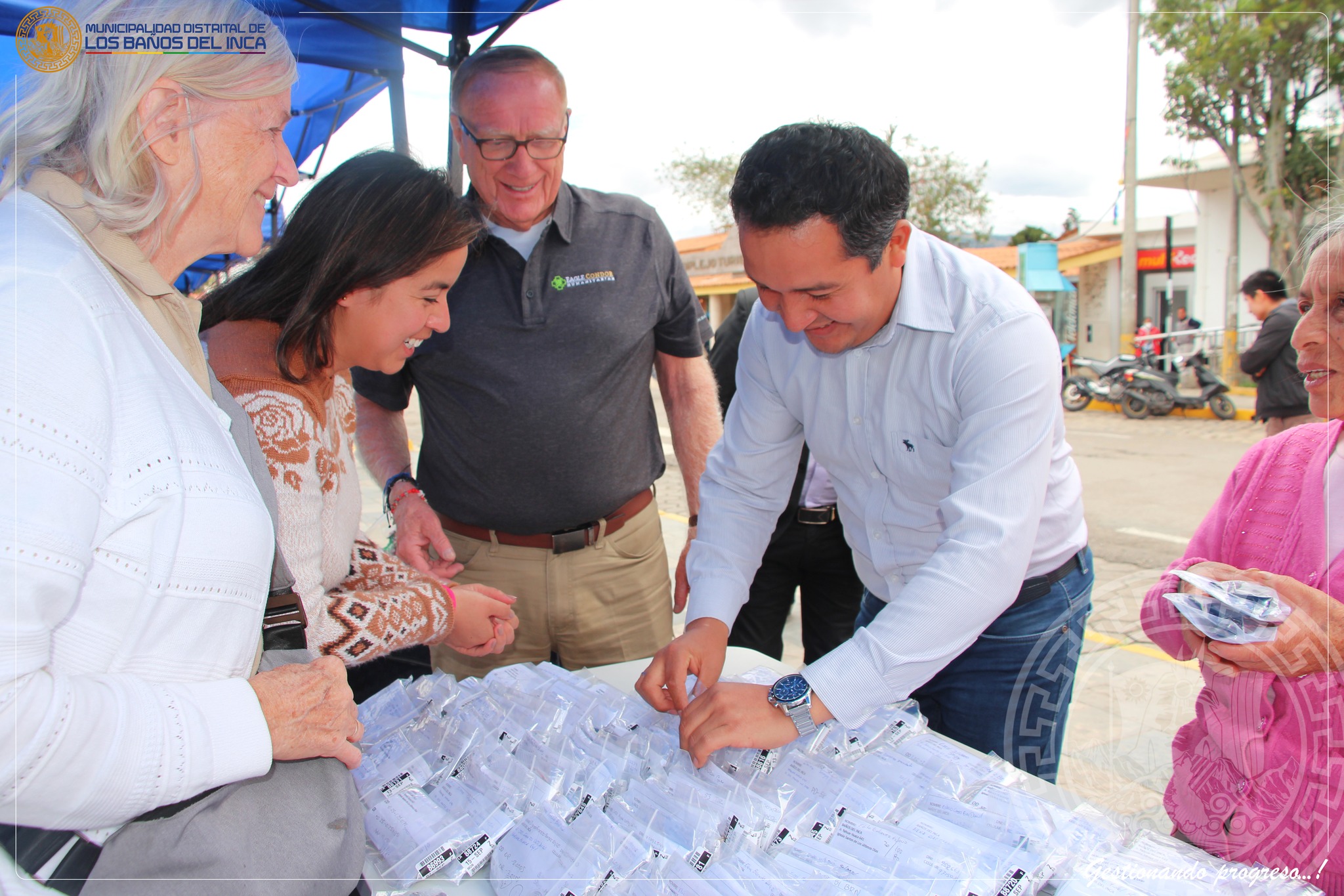 Municipalidad de Los Baños del Inca y Fundación Águila Cóndor entregaron lentes de medida a población vulnerable