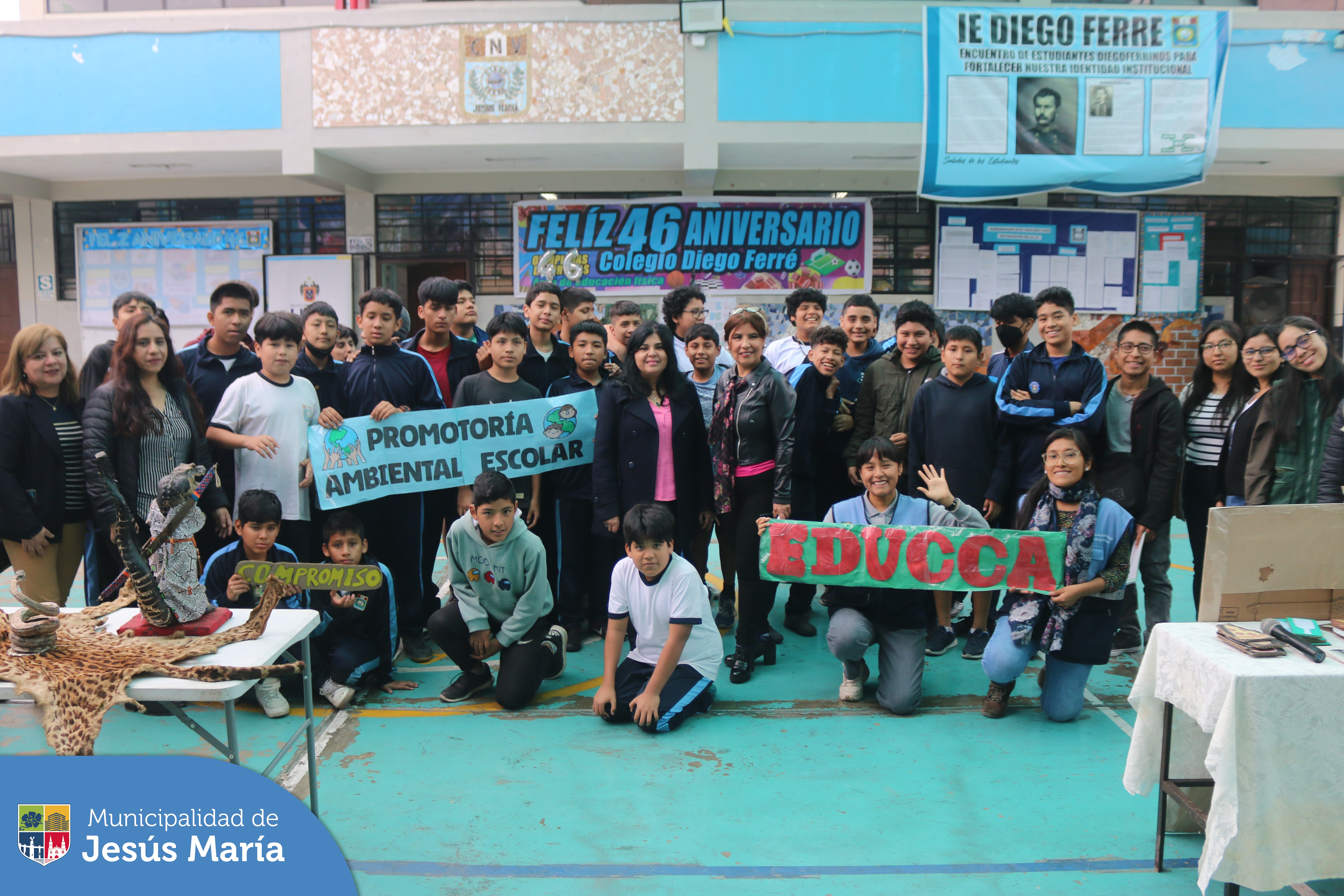 Se realizó la segunda edición de nuestro programa ambiental con los jóvenes del colegio Diego Ferre. Ellos disfrutaron de una mañana de aprendizaje participando de los talleres de 🌱 biohuertos urbanos, capacitación sobre liderazgo ambiental, cursos de manualidades recicladas 😊 y mucho más.
¡Llámanos! 📱940410958 tu cole puede ser el próximo.
*Con el apoyo de Serfor, Parque de las Leyendas, Guardianes de los humedales y Paleo Kids.