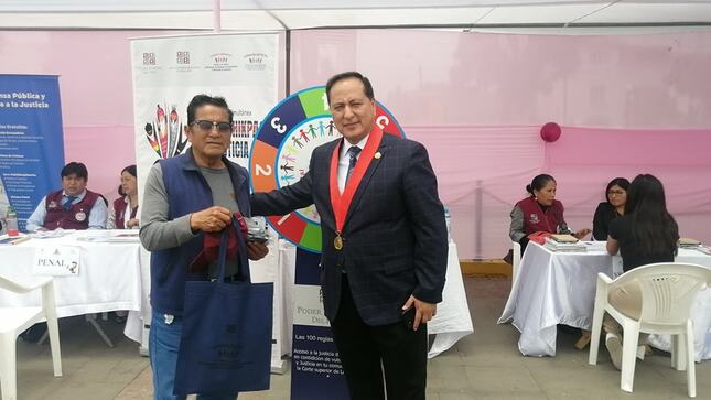 GRAN PARTICIPACIÓN DE NUESTRA CORTE DE JUSTICIA DE LIMA SUR CON lA FERIA NACIONAL SIMULTÁNEA LLAPANCHIKPAQ JUSTICIA 2023