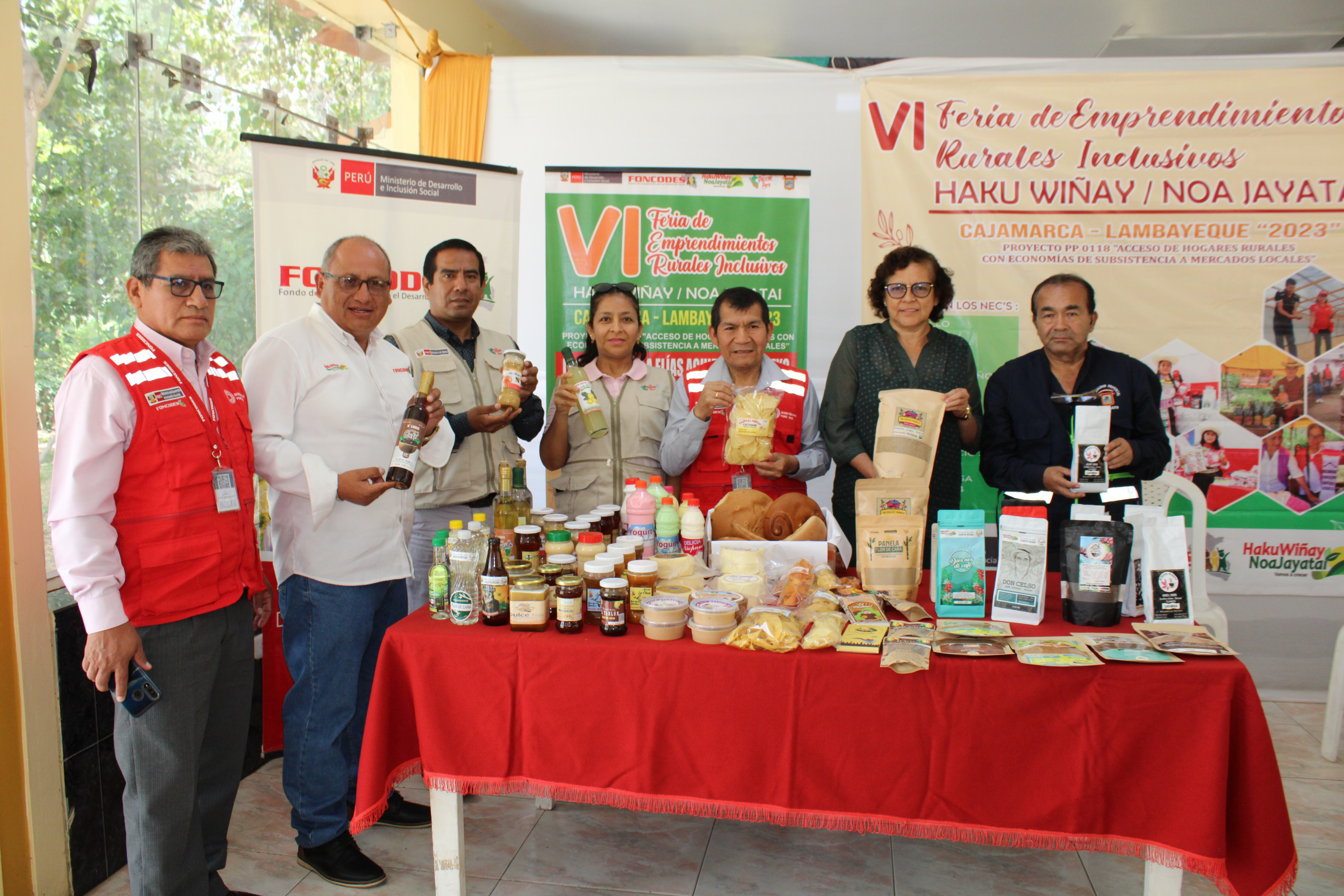 MPCH Y FONCODES promueven ferias rurales inclusivas de emprendedores con economía vulnerable