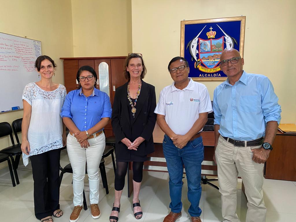 #MDMINFORMA | EXPERTA EN TURISMO SE REÚNE👩🏫 CON ALCALDE DE MÁNCORA PARA REFORZAR ACCIONES EN BENEFICIO DEL SECTOR TURISMO ⛱ 🏖