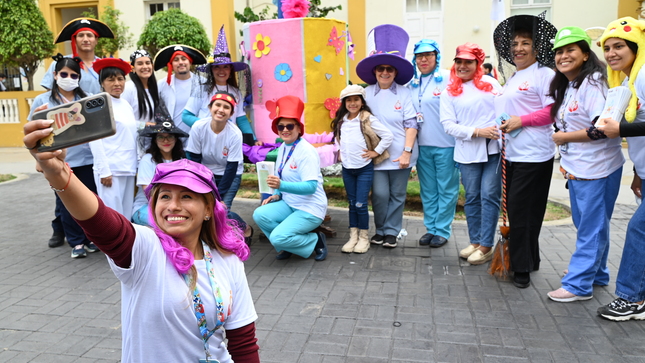 Profesionales del INSN se ponen el sombrero para atender a pacientes de cuidados paliativos pediátricos