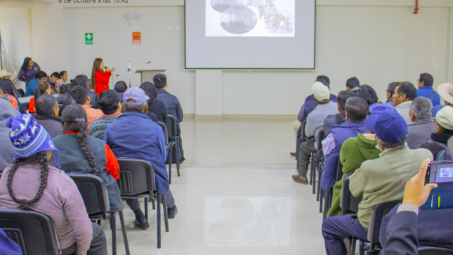Municipalidad de Puno participó en reunión del convenio 025 con pobladores de la ciudad lacustre