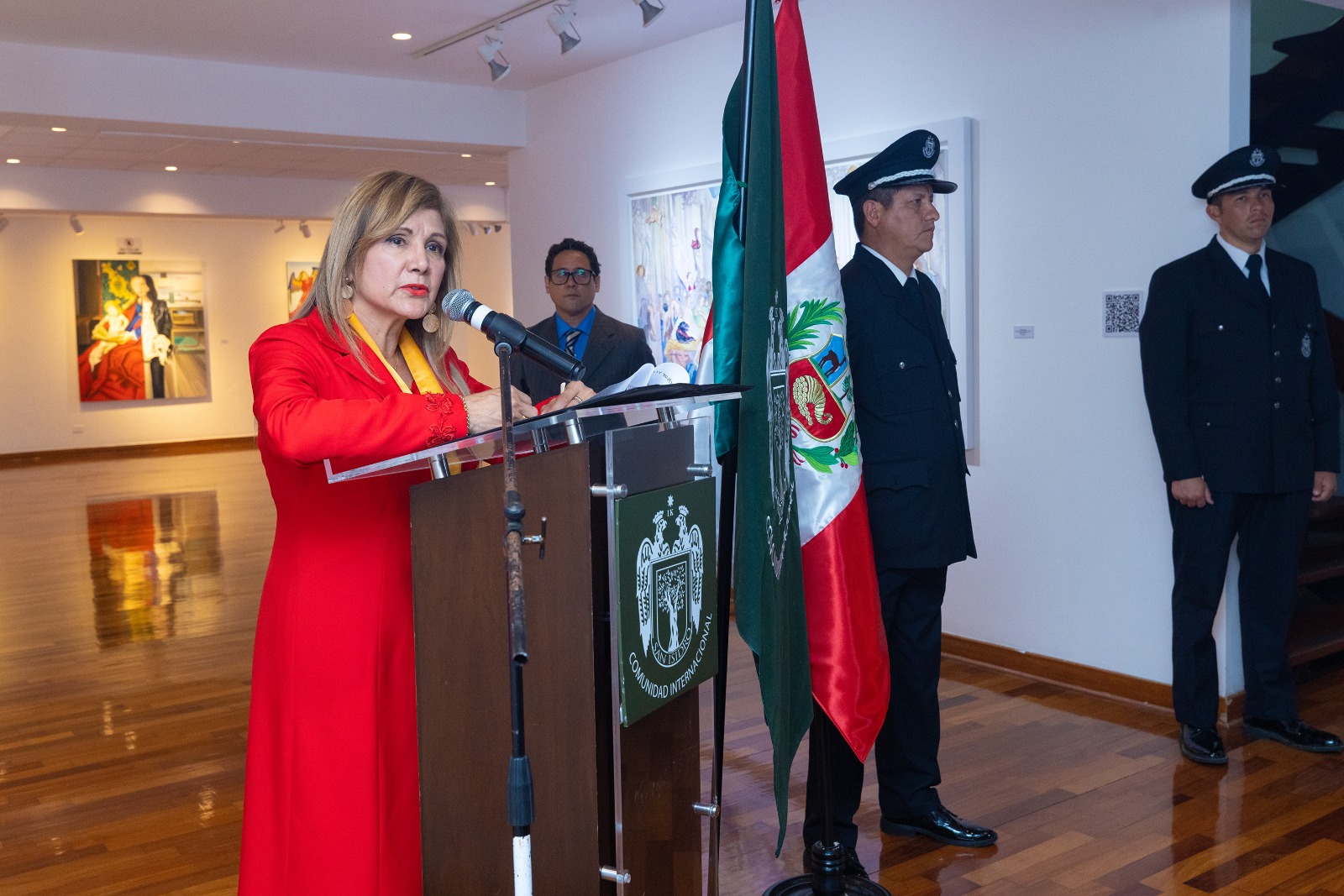 San Isidro inaugura exposición Archivo activo mensajes ocultos