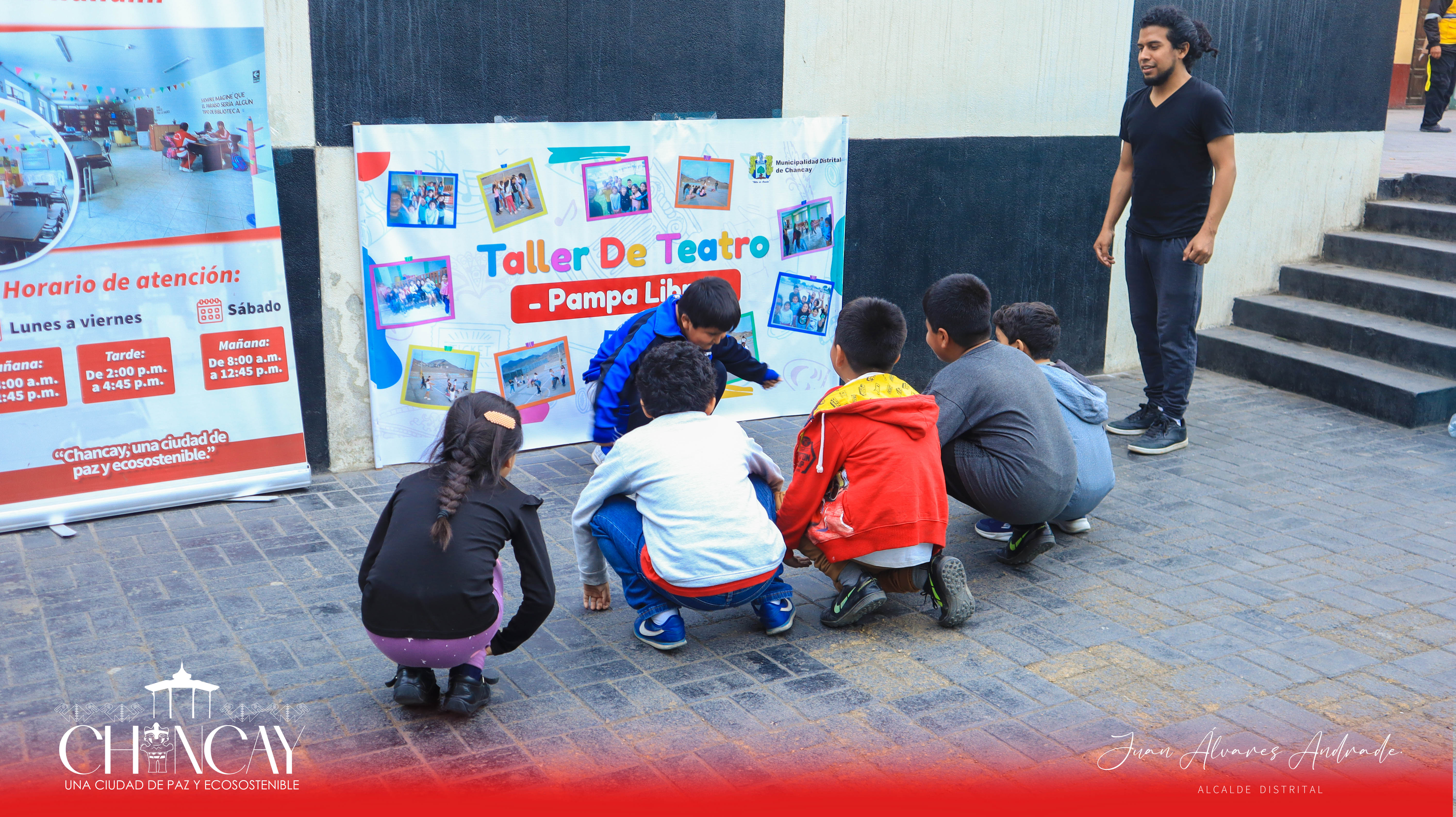 En este evento único, los participantes tuvieron la oportunidad de compartir y conocer lo que han estado aprendiendo a lo largo de sus respectivos talleres.