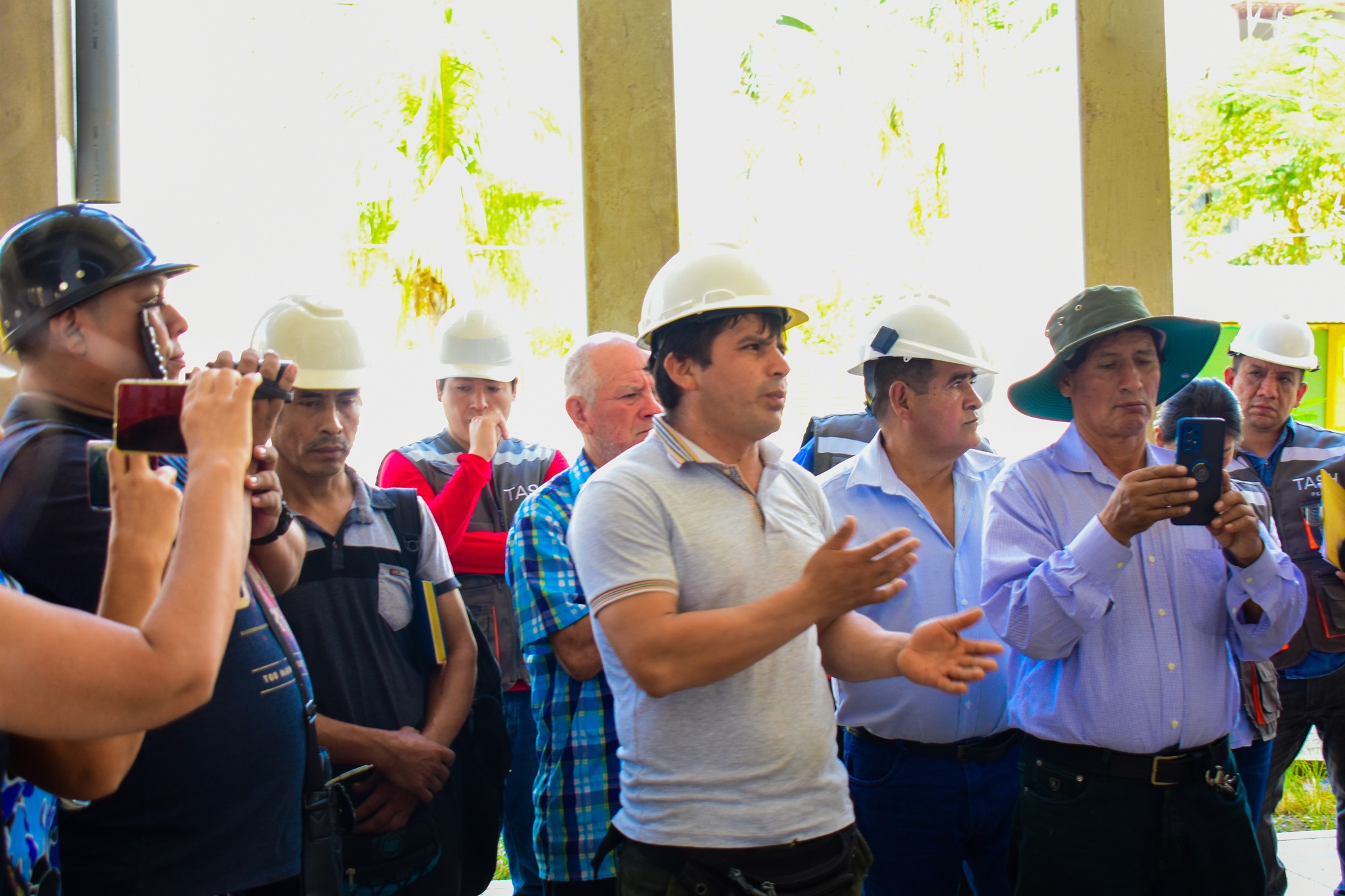 Alcalde provincial exige calidad en expediente de saldo de obra del hospital de Quillabamba