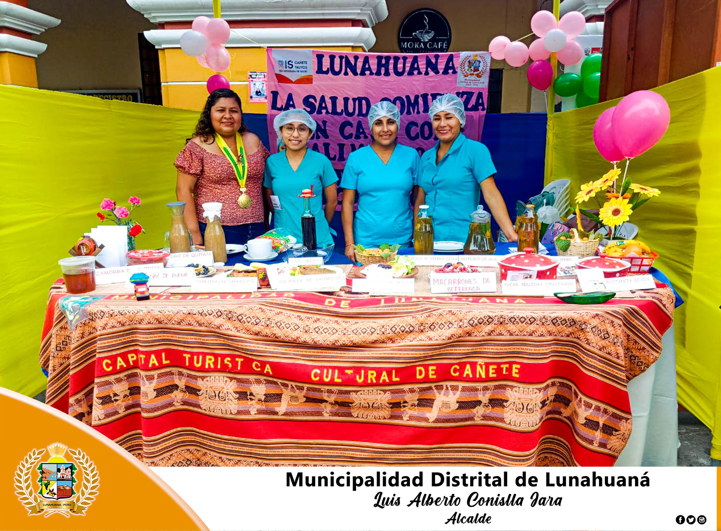 En esta fecha se busca motivar a una alimentación sana y disminuir el hambre a nivel mundial, vuestra Municipalidad Distrital de Lunahuaná representando por la Regidora Srta. Vicki Rubi Vicente de la Cruz, Representante del Centro de Salud Lic. Rocy Garay Rodríguez Participaron del Dia Mundial de la Alimentación, evento que se desarrolló en la Plaza de Armas de San Vicente de Cañete.
La conmemoración de esta fecha tuvo como origen en el año 1979 a raíz de un consenso que fue acordado por la Organización de las Naciones Unidas para la Agricultura y la Alimentación (FAO). Esta acción se realizó de manera conjunta por 150 países de diferentes partes del mundo.