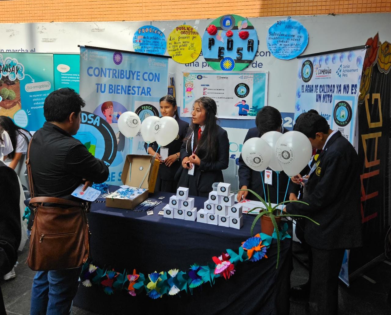 Estudiantes del COAR Huánuco crean purificador de agua