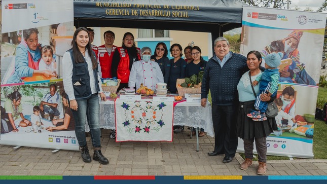 El Consejo Provincial de Salud, encabezado por la Municipalidad Provincial de Cajamarca, realizó una feria gastronómica con motivo del Día Mundial de la Alimentación. El evento tuvo como objetivo brindar a la comunidad cajamarquina la oportunidad de deleitarse con una variada selección de platillos nutritivos elaborados por los diversos programas sociales (vasos de leche, comedores populares) de nuestra comuna local. 
✅Decenas de cajamarquinos tuvieron el placer de participar en esta celebración culinaria, que destacó por su compromiso con la alimentación saludable y sostenible. Los platos ofrecidos no solo deleitaron el paladar de los asistentes, sino que también promovieron una mayor conciencia sobre la importancia de una dieta equilibrada y nutritiva.
🤝Agradecemos también la participación de diferentes instituciones como la Red Integrada de Salud, QaliWarma, CunaMás y al colegio de Psicólogos del Perú, por participar activamente y brindar asistencia a todos los cajamarquinos que llegaron hasta el complejo Qhapaq Ñan.