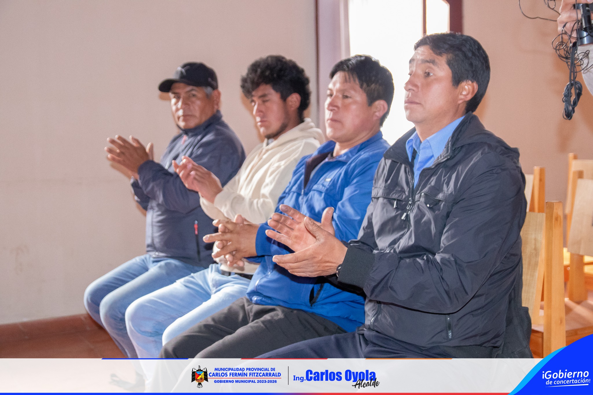 Juramentación de miembros del consejo de salud.