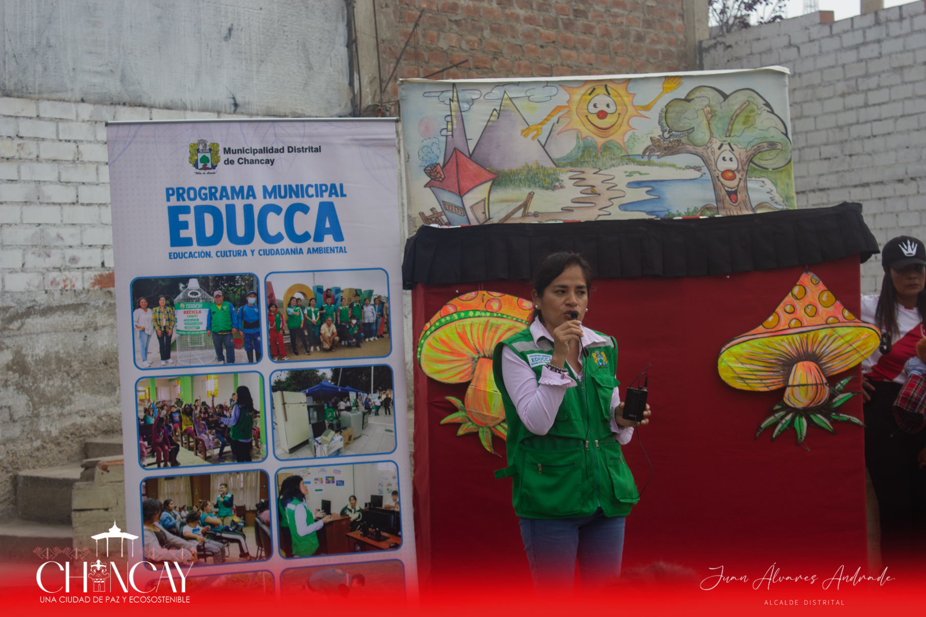 El evento tuvo lugar en el local comunal de la zona y fue diseñado para educar y entretener a los jóvenes espectadores.