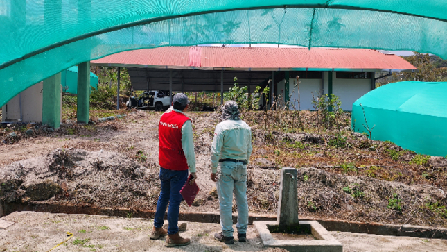 La Contraloría General detectó irregularidades en la aprobación y ejecución del expediente técnico del proyecto "Recuperación del servicio ecosistémico de regulación hídrica en la microcuenca Juninguillo en el distrito y provincia de Moyobamba, región San Martín", lo cual afectaría la conservación del caudal hídrico con el que se suministra el sistema de agua potable del barrio Zaragoza.
