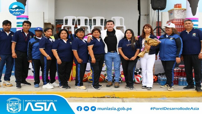 Alcalde Inaugura olimpiadas escolares en la I.E.P 20125 Nuestra señora del Rosario 