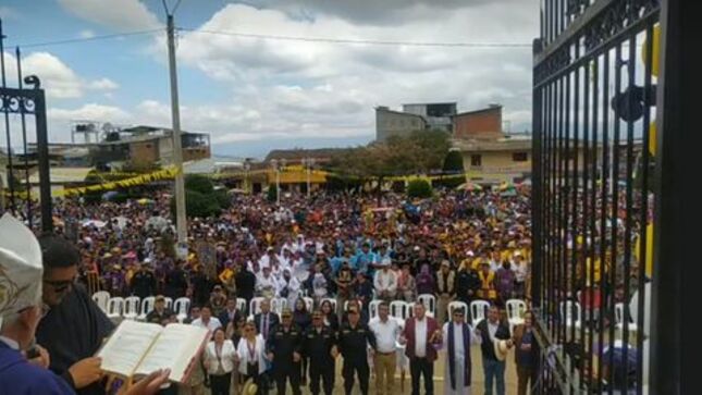 Alcalde Participa De Homenaje Al Señor Cautivo