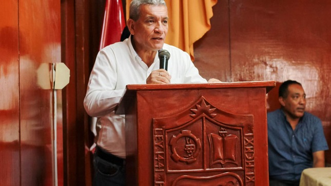 Juramentan Juveco Del C.P. Las Mercedes Y Barrio Sur