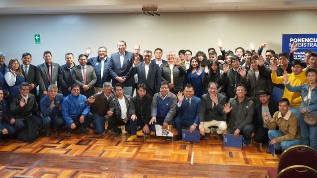 Más de 200 participantes congregó Ponencia Magistral organizada por Electrocentro sobre Situación del Sistema Eléctrico Nacional