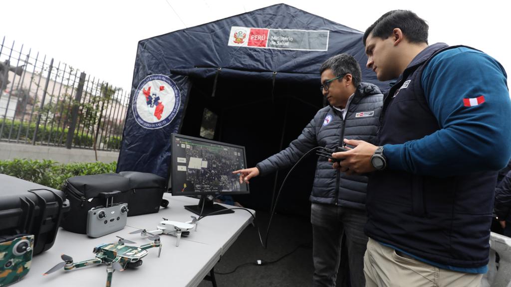 Con moderno sistema de búsqueda activa aérea el Minsa garantiza atención oportuna durante la procesión del Señor de los Milagros
