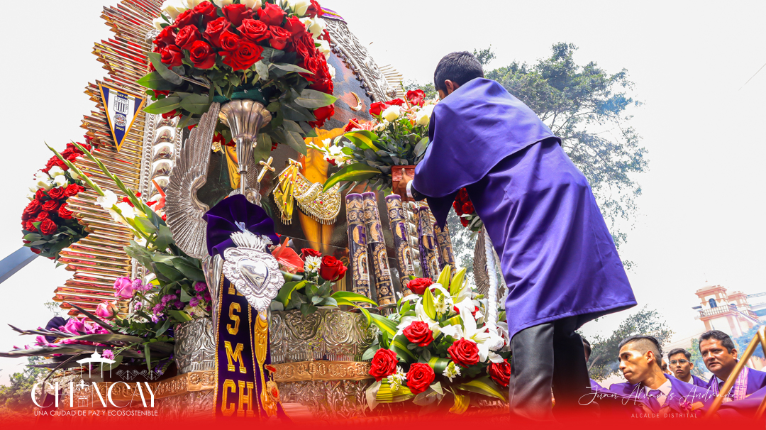 La devoción al Señor de los Milagros sigue siendo un pilar fundamental en la vida de nuestra comunidad y un símbolo de esperanza y unión.
